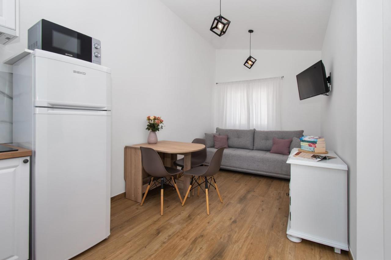 Apartmani Monika Zaboric Exterior photo